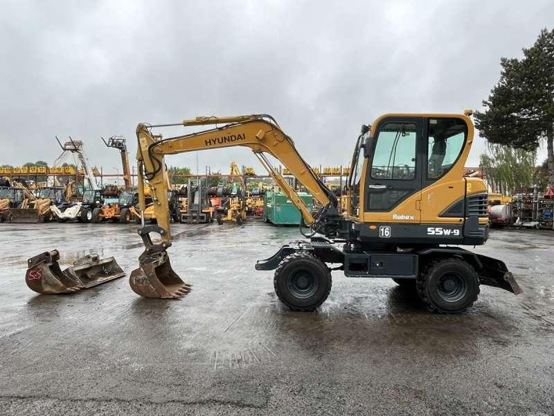Hyundai ROBEX 55W-9 / R55W-9 - Tekerlekli ekskavatör: fotoğraf 4 Hyundai ROBEX 55W-9 / R55W-9 - Tekerlekli ekskavatör: fotoğraf 4