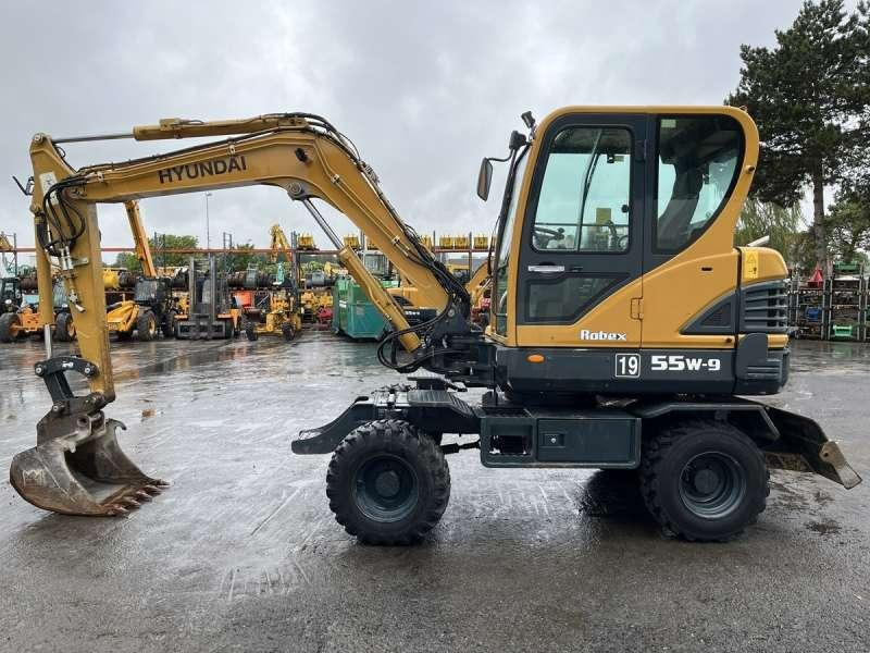 Hyundai ROBEX 55W-9 / R55W-9 - Tekerlekli ekskavatör: fotoğraf 4 Hyundai ROBEX 55W-9 / R55W-9 - Tekerlekli ekskavatör: fotoğraf 4