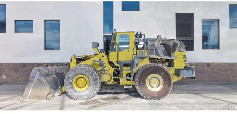 Komatsu WA470-3 - Tekerlekli yükleyici: fotoğraf 1 Komatsu WA470-3 - Tekerlekli yükleyici: fotoğraf 1