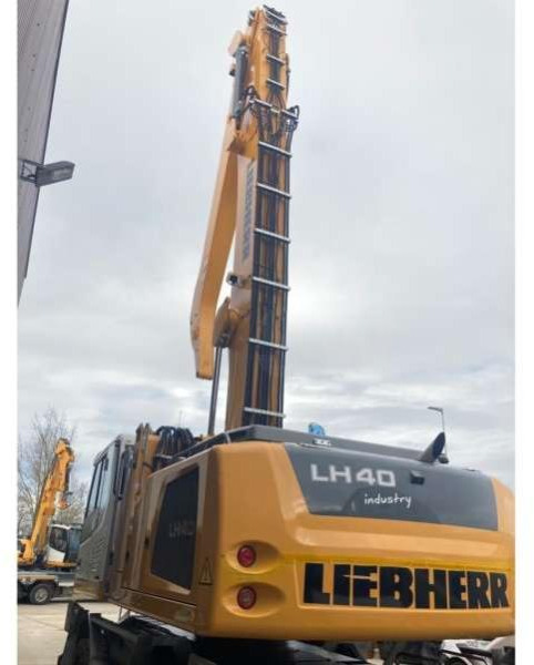 Liebherr LH40 M LITRONIC - Elleçleme makinesi: fotoğraf 5 Liebherr LH40 M LITRONIC - Elleçleme makinesi: fotoğraf 5