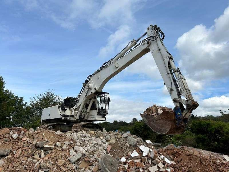 Yıkım ekskavatör Liebherr R944B HDSL: fotoğraf 9