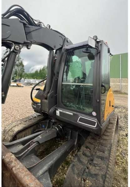 Mecalac 10MCR - Paletli ekskavatör: fotoğraf 5 Mecalac 10MCR - Paletli ekskavatör: fotoğraf 5