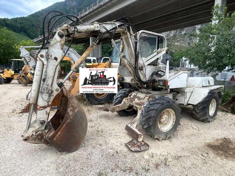 Mecalac 8CXI - Tekerlekli ekskavatör: fotoğraf 2 Mecalac 8CXI - Tekerlekli ekskavatör: fotoğraf 2