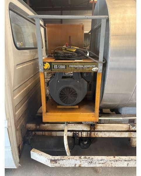 Mercedes 410 A EMULSION + TREMI GRAVILLON - Asfalt distribütörü: fotoğraf 4 Mercedes 410 A EMULSION + TREMI GRAVILLON - Asfalt distribütörü: fotoğraf 4