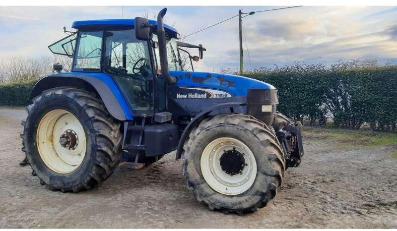 New Holland TM190 - Traktör: fotoğraf 1 New Holland TM190 - Traktör: fotoğraf 1