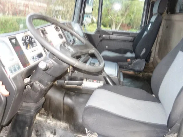 MAN 32-364 CHASSIS 8X4 STEELSPRINGS - Şasi kamyon: fotoğraf 5 MAN 32-364 CHASSIS 8X4 STEELSPRINGS - Şasi kamyon: fotoğraf 5