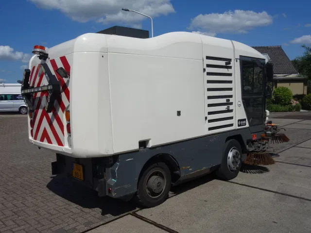 Ravo 540 3E BORSTEL EURO5 - Yol süpürme aracı: fotoğraf 3 Ravo 540 3E BORSTEL EURO5 - Yol süpürme aracı: fotoğraf 3
