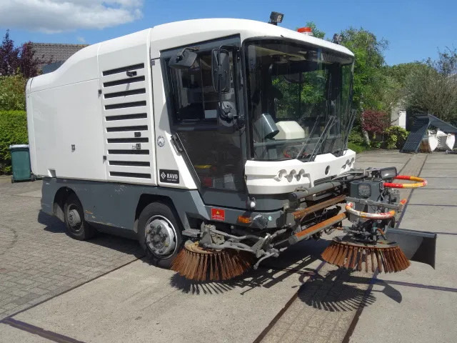 Ravo 540 3E BORSTEL EURO5 - Yol süpürme aracı: fotoğraf 1 Ravo 540 3E BORSTEL EURO5 - Yol süpürme aracı: fotoğraf 1