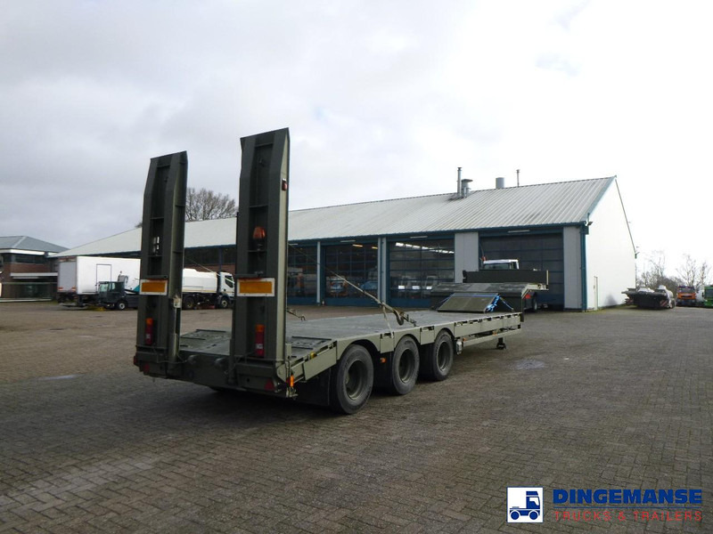 Broshuis 3-axle semi-lowbed trailer E-2130 / 73 t + ramps - Alçak çerçeveli platform dorse: fotoğraf 3 Broshuis 3-axle semi-lowbed trailer E-2130 / 73 t + ramps - Alçak çerçeveli platform dorse: fotoğraf 3