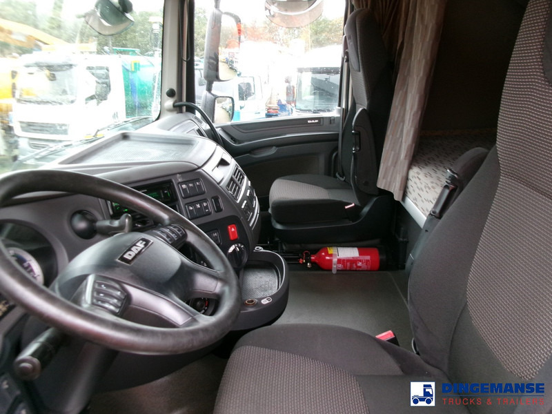 İç mekan fotoğrafi 1: Çekici DAF XF 460 4x2 Euro 6