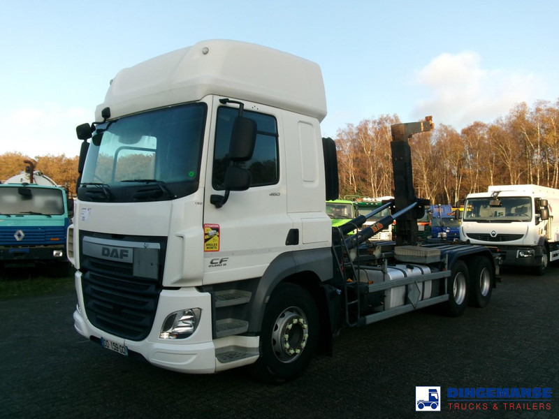 DAF CF 460 6x2 Euro 6 Hyva container hook 20 t - Kancalı yükleyici kamyon: fotoğraf 1 DAF CF 460 6x2 Euro 6 Hyva container hook 20 t - Kancalı yükleyici kamyon: fotoğraf 1