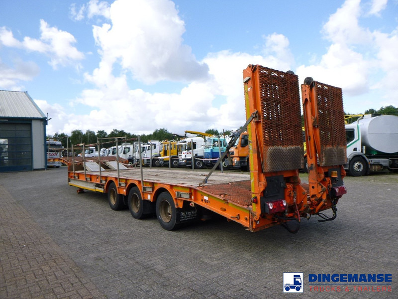 KING 3-axle semi-lowbed trailer 44T + ramps - Alçak çerçeveli platform dorse: fotoğraf 3 KING 3-axle semi-lowbed trailer 44T + ramps - Alçak çerçeveli platform dorse: fotoğraf 3