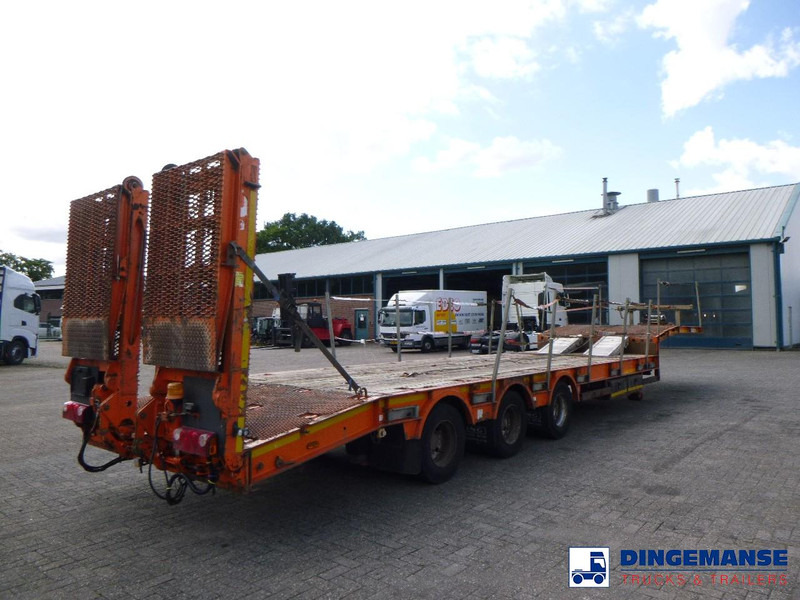 KING 3-axle semi-lowbed trailer 44T + ramps - Alçak çerçeveli platform dorse: fotoğraf 4 KING 3-axle semi-lowbed trailer 44T + ramps - Alçak çerçeveli platform dorse: fotoğraf 4