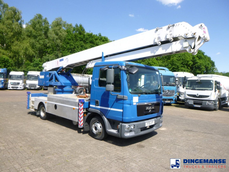 MAN TGL 7.180 4x2 + Klaas K25-30 crane - Vinçli kamyon: fotoğraf 2 MAN TGL 7.180 4x2 + Klaas K25-30 crane - Vinçli kamyon: fotoğraf 2