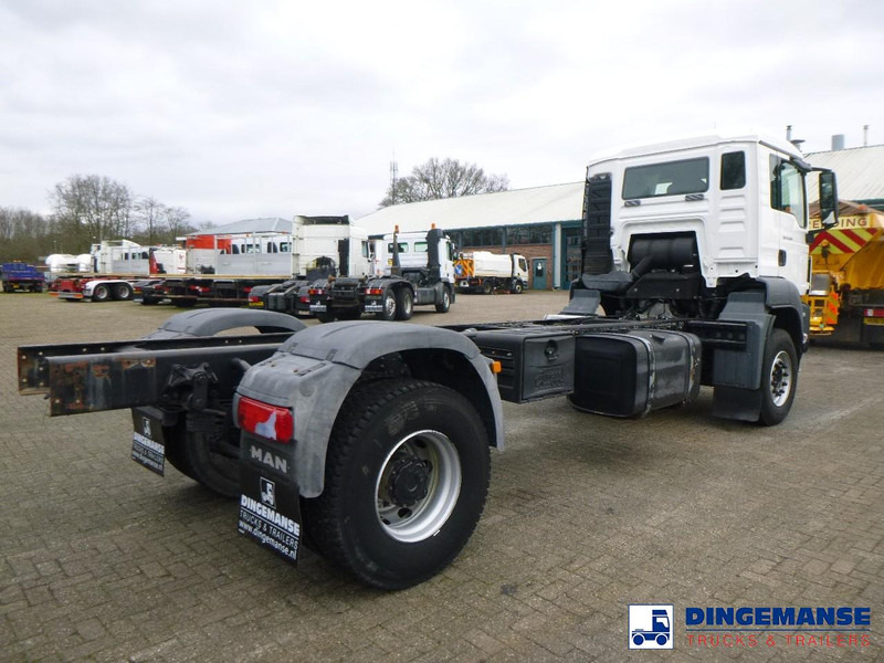 MAN TGS 19.360 4X2 BBS manual Euro 2 chassis + PTO - Şasi kamyon: fotoğraf 4 MAN TGS 19.360 4X2 BBS manual Euro 2 chassis + PTO - Şasi kamyon: fotoğraf 4