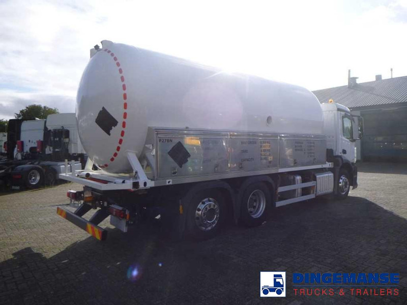 Mercedes-Benz Antos 2635 6x2 gas tank 28 m3 - Tanker kamyon: fotoğraf 4 Mercedes-Benz Antos 2635 6x2 gas tank 28 m3 - Tanker kamyon: fotoğraf 4