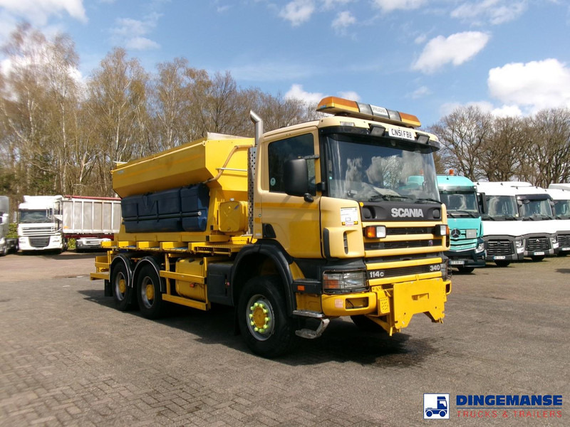 Scania P114-340 CB 6X6 RHD gritter / snow plough - Kar küreme aracı: fotoğraf 2 Scania P114-340 CB 6X6 RHD gritter / snow plough - Kar küreme aracı: fotoğraf 2