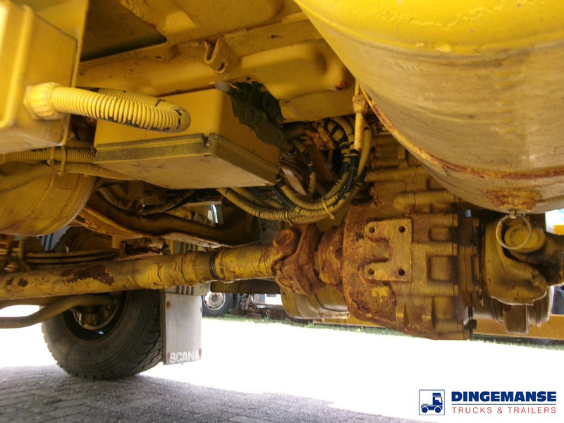 Kar küreme aracı Scania P114-340 CB 6X6 RHD gritter / snow plough: fotoğraf 13 Kar küreme aracı Scania P114-340 CB 6X6 RHD gritter / snow plough: fotoğraf 13