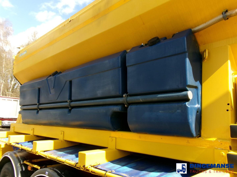 Kar küreme aracı Scania P114-340 CB 6X6 RHD gritter / snow plough: fotoğraf 15 Kar küreme aracı Scania P114-340 CB 6X6 RHD gritter / snow plough: fotoğraf 15