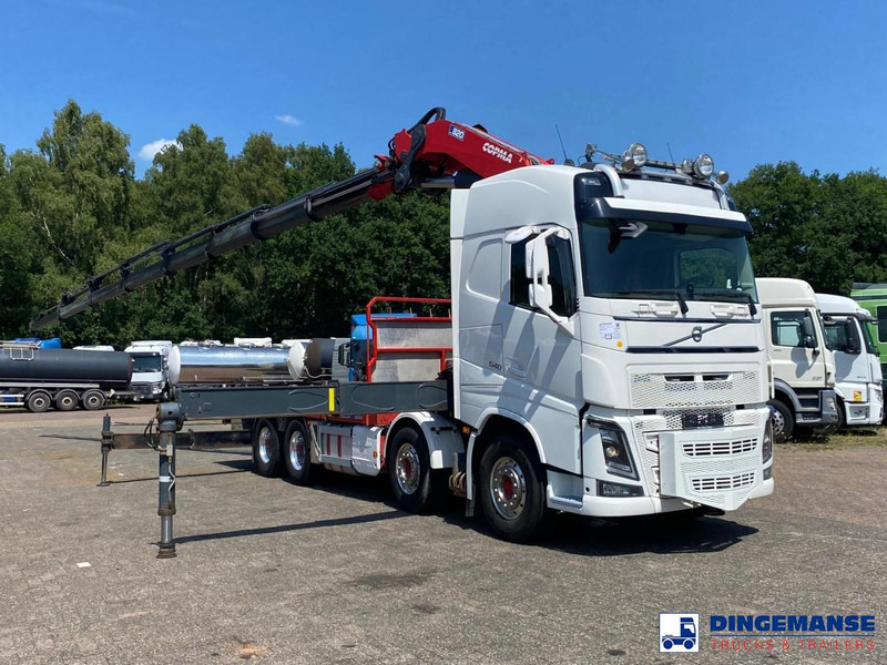 Volvo FH 550 8x4 Euro 6 + Copma 820.8 J6 - Vinçli kamyon: fotoğraf 2 Volvo FH 550 8x4 Euro 6 + Copma 820.8 J6 - Vinçli kamyon: fotoğraf 2