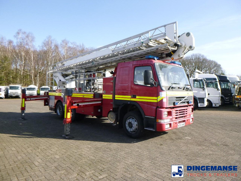 İtfaiye aracı Volvo FM12 6x4 RHD Bronto Skylift F32HDT Angloco fire truck: fotoğraf 7 İtfaiye aracı Volvo FM12 6x4 RHD Bronto Skylift F32HDT Angloco fire truck: fotoğraf 7