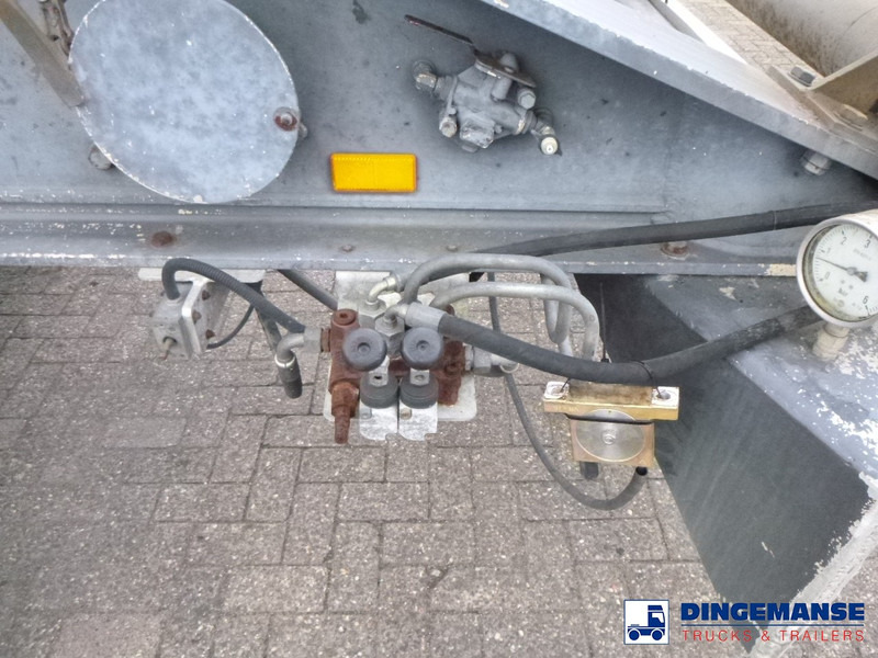 Tanker dorse filiat 3-axle tank trailer chassis incl supports: fotoğraf 10