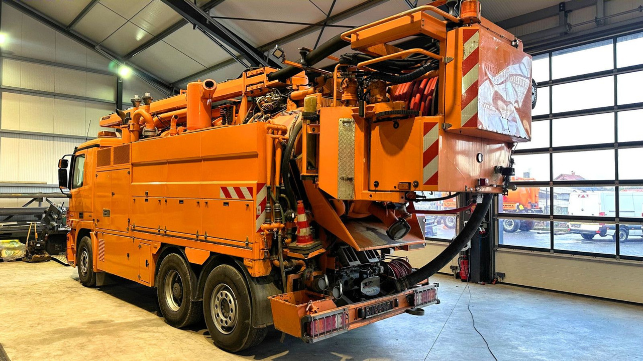Mercedes-Benz Actros 2546 Müller 13m³ Canalmaster WRG-Recyclin - Vidanjör: fotoğraf 2 Mercedes-Benz Actros 2546 Müller 13m³ Canalmaster WRG-Recyclin - Vidanjör: fotoğraf 2