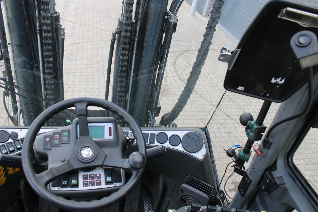 Kalmar DCE80-9 - Dizel forklift: fotoğraf 4 Kalmar DCE80-9 - Dizel forklift: fotoğraf 4