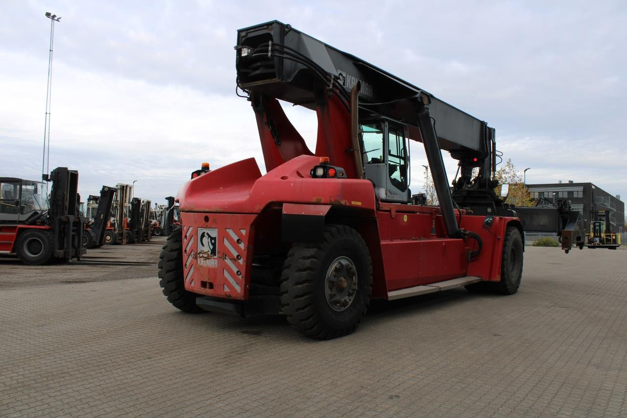 Kalmar DRG450-65S5 - Reachstacker: fotoğraf 3 Kalmar DRG450-65S5 - Reachstacker: fotoğraf 3