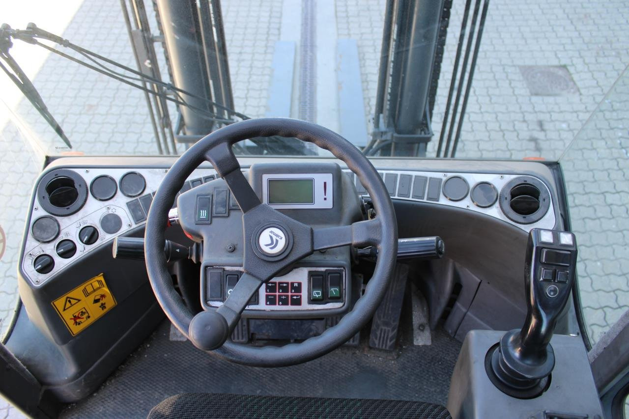 Kalmar ECF90-6 - Elektrikli forklift: fotoğraf 4 Kalmar ECF90-6 - Elektrikli forklift: fotoğraf 4