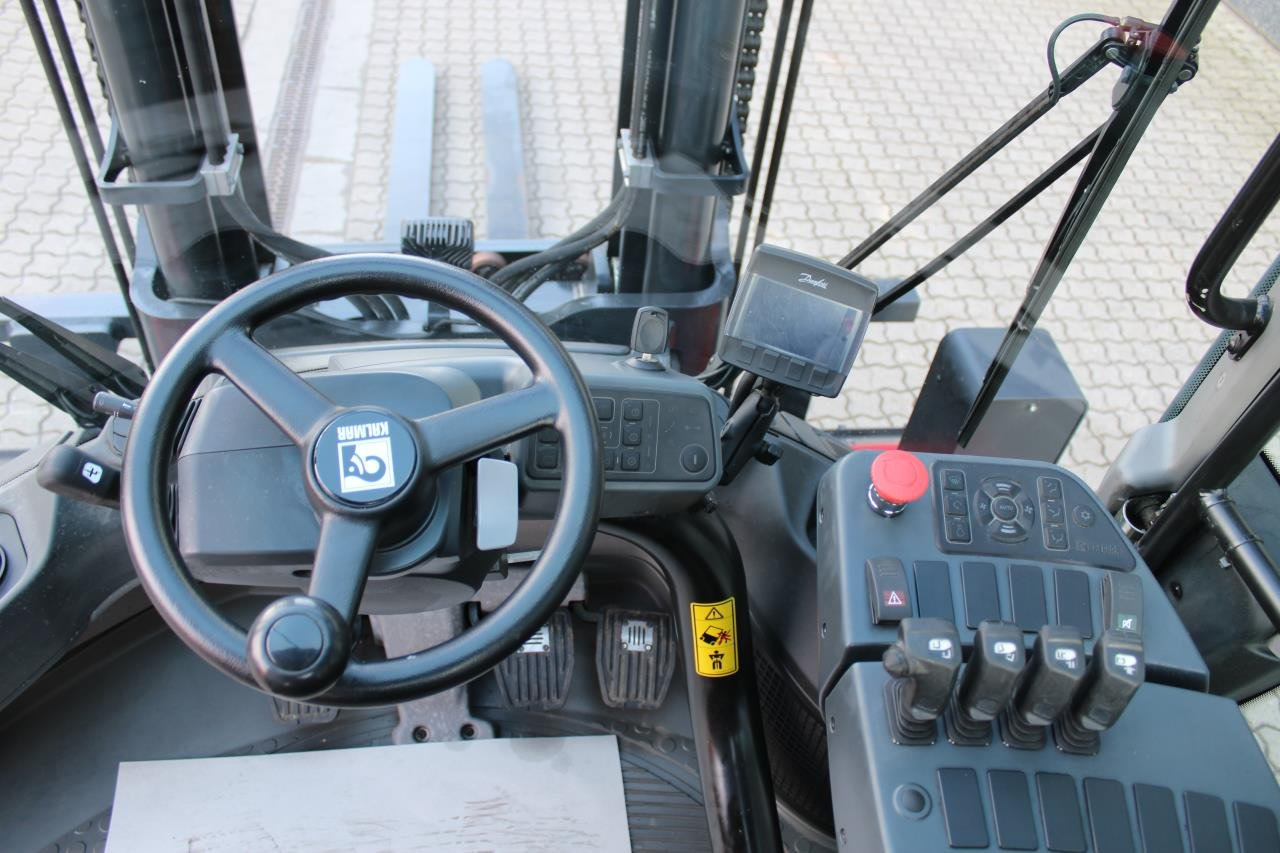 Kalmar ECG55-6 - Elektrikli forklift: fotoğraf 4 Kalmar ECG55-6 - Elektrikli forklift: fotoğraf 4