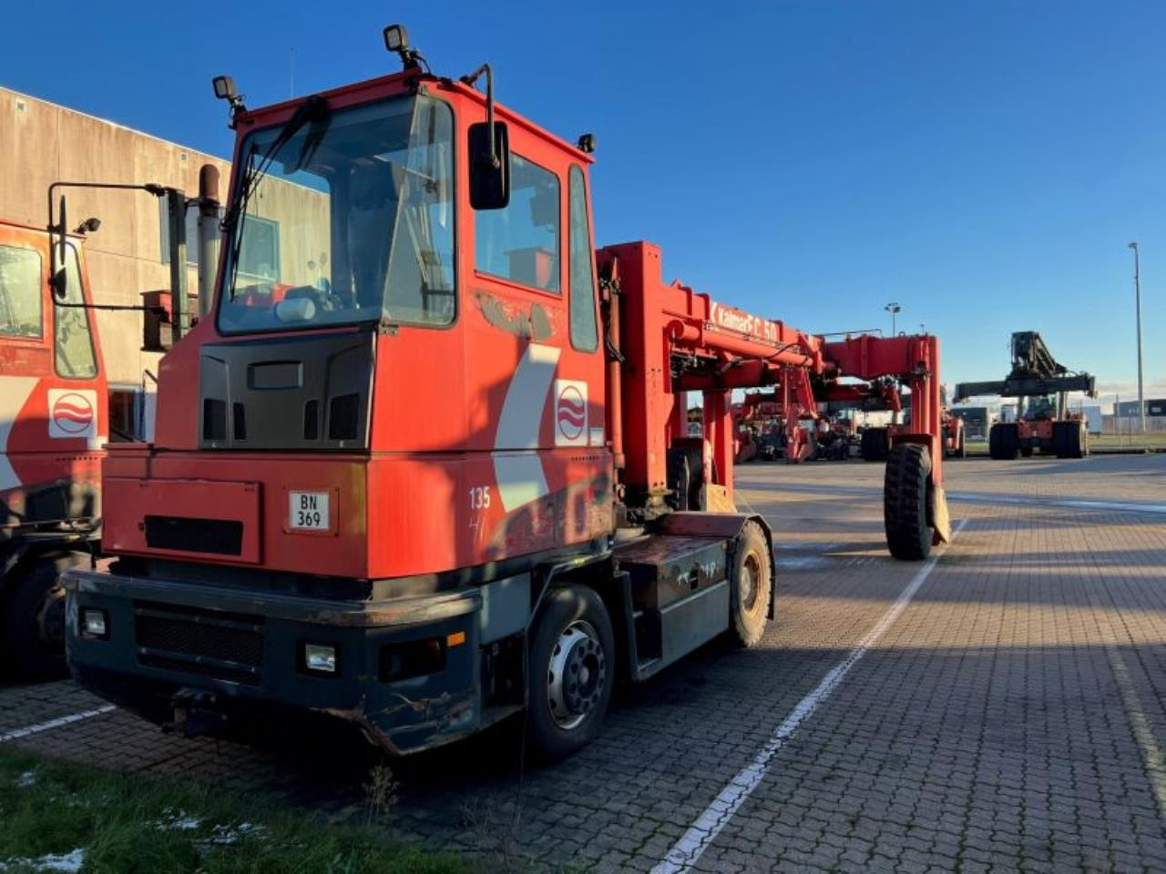 Kalmar TT618 - Terminal çekiciler: fotoğraf 2 Kalmar TT618 - Terminal çekiciler: fotoğraf 2