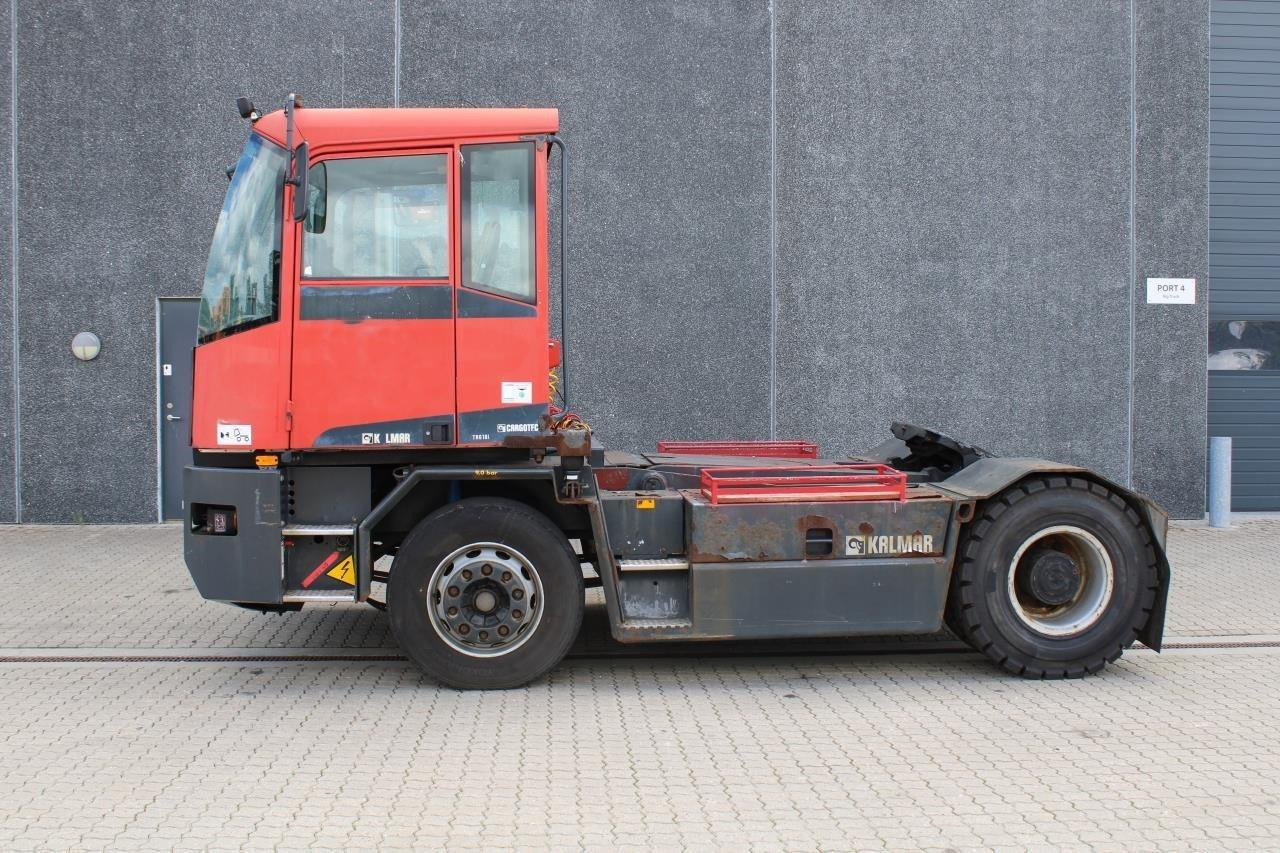Kalmar TT618I - Terminal çekiciler: fotoğraf 1 Kalmar TT618I - Terminal çekiciler: fotoğraf 1