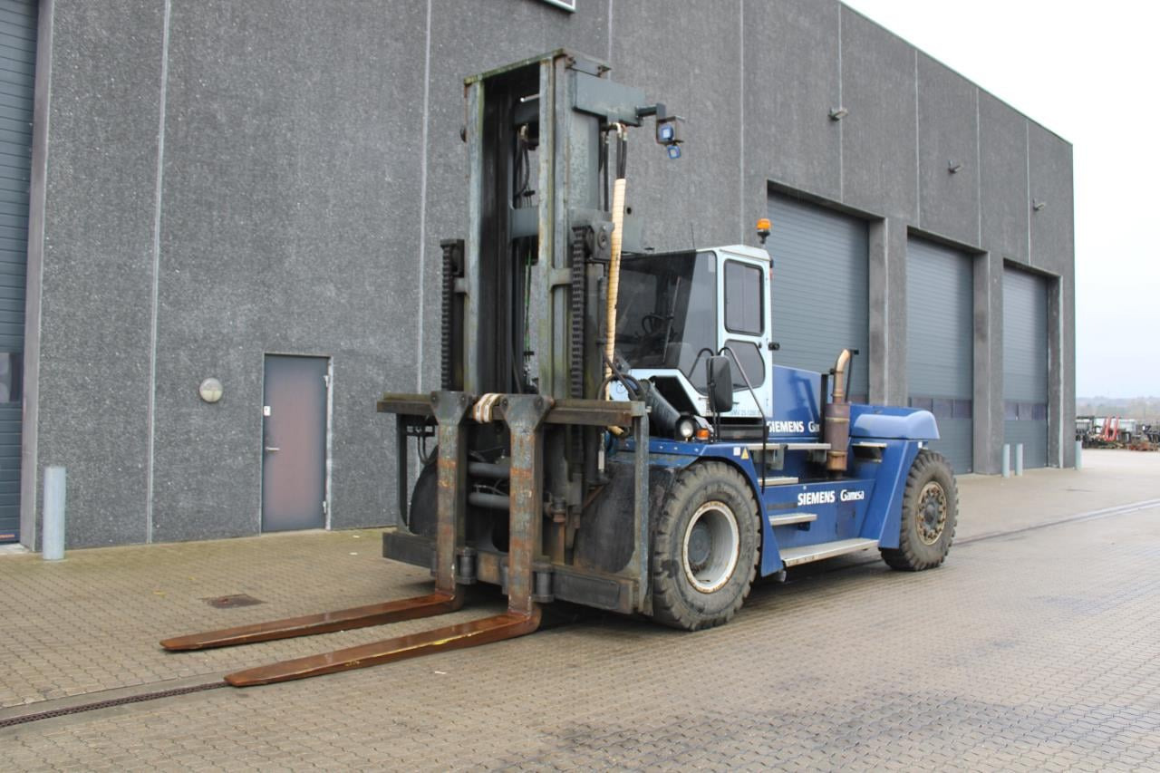 SMV SL25-1200 - Dizel forklift: fotoğraf 2 SMV SL25-1200 - Dizel forklift: fotoğraf 2