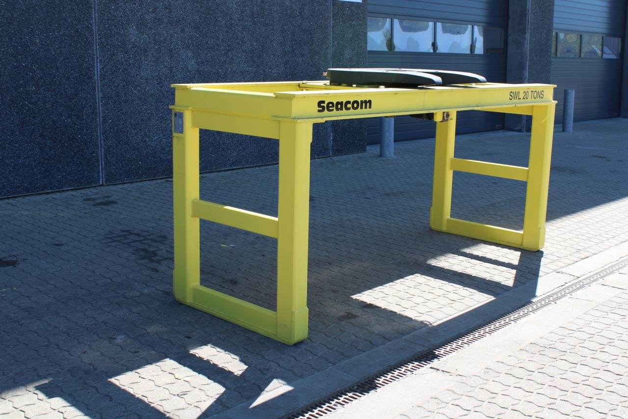 Seacom TRESTLE 20T - Liman ekipmanı: fotoğraf 2 Seacom TRESTLE 20T - Liman ekipmanı: fotoğraf 2
