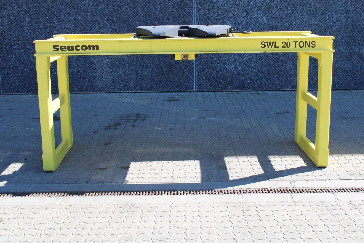 Seacom TRESTLE 20T - Liman ekipmanı: fotoğraf 1 Seacom TRESTLE 20T - Liman ekipmanı: fotoğraf 1