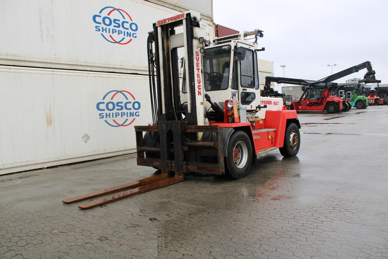SveTruck 1560 - Dizel forklift: fotoğraf 2 SveTruck 1560 - Dizel forklift: fotoğraf 2