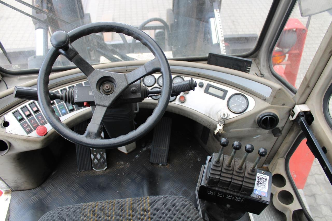 SveTruck 16120 - Dizel forklift: fotoğraf 4 SveTruck 16120 - Dizel forklift: fotoğraf 4