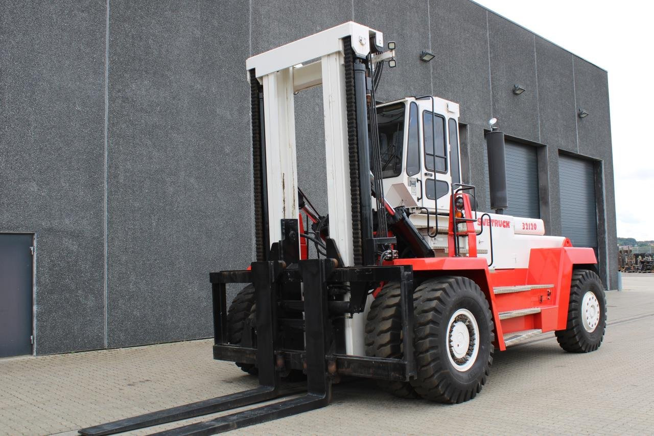 SveTruck 32120-50 - Dizel forklift: fotoğraf 2 SveTruck 32120-50 - Dizel forklift: fotoğraf 2