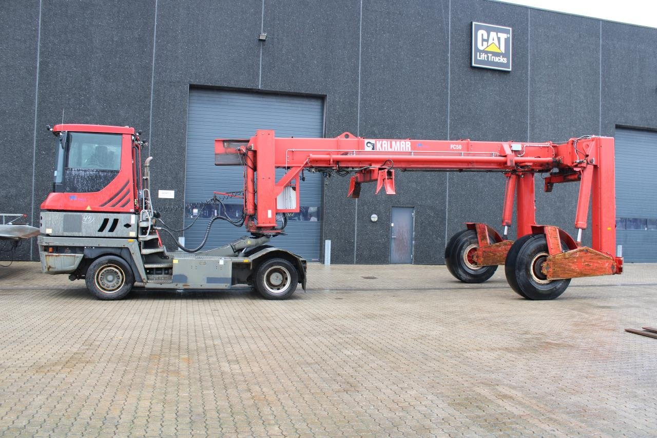 Terberg TT223 - Terminal çekiciler: fotoğraf 1 Terberg TT223 - Terminal çekiciler: fotoğraf 1