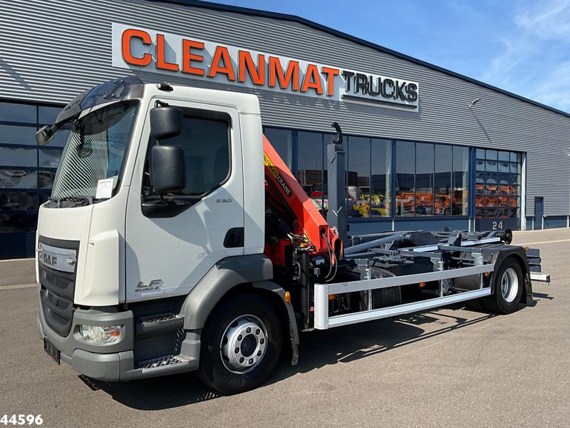 DAF FA LF 250 Euro 6 Palfinger 6,5 Tonmeter laadkraan - Kancalı yükleyici kamyon, Vinçli kamyon: fotoğraf 2 DAF FA LF 250 Euro 6 Palfinger 6,5 Tonmeter laadkraan - Kancalı yükleyici kamyon, Vinçli kamyon: fotoğraf 2