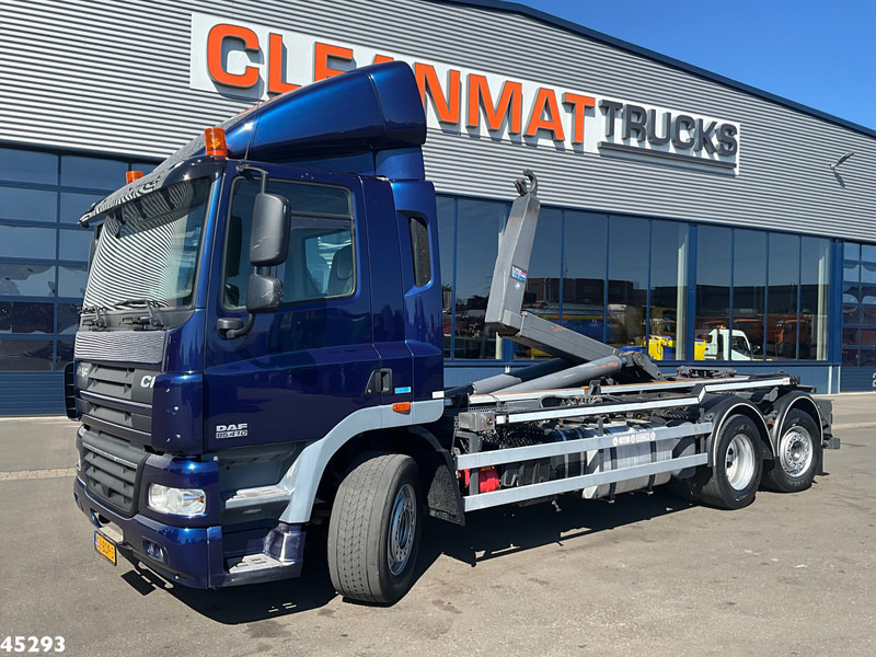 DAF FAN 85 CF 410 VDL 21 Ton haakarmsysteem - Kancalı yükleyici kamyon: fotoğraf 1 DAF FAN 85 CF 410 VDL 21 Ton haakarmsysteem - Kancalı yükleyici kamyon: fotoğraf 1
