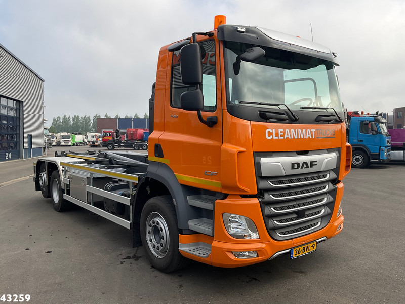 DAF FAN CF 430 VDL 21 Ton haakarmsysteem - Kancalı yükleyici kamyon: fotoğraf 3 DAF FAN CF 430 VDL 21 Ton haakarmsysteem - Kancalı yükleyici kamyon: fotoğraf 3