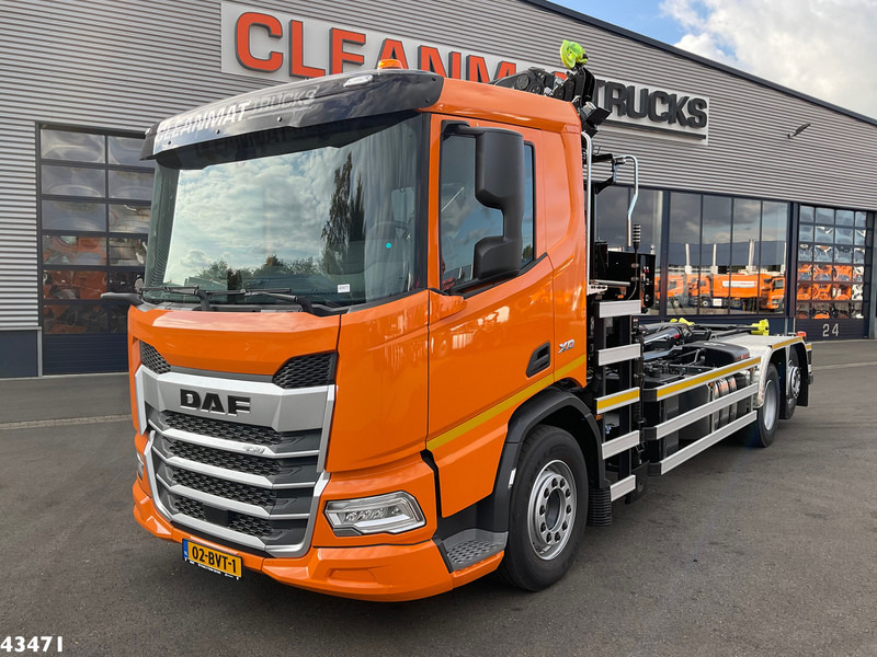 DAF FAN XD 450 Hiab 23 Tonmeter laadkraan - Kancalı yükleyici kamyon, Vinçli kamyon: fotoğraf 2 DAF FAN XD 450 Hiab 23 Tonmeter laadkraan - Kancalı yükleyici kamyon, Vinçli kamyon: fotoğraf 2