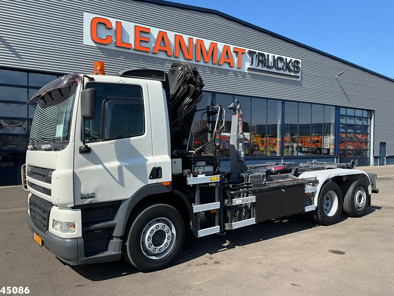 DAF FAS 85 CF 340 Manual Hiab 12 Tonmeter laadkraan - Kancalı yükleyici kamyon, Vinçli kamyon: fotoğraf 2 DAF FAS 85 CF 340 Manual Hiab 12 Tonmeter laadkraan - Kancalı yükleyici kamyon, Vinçli kamyon: fotoğraf 2