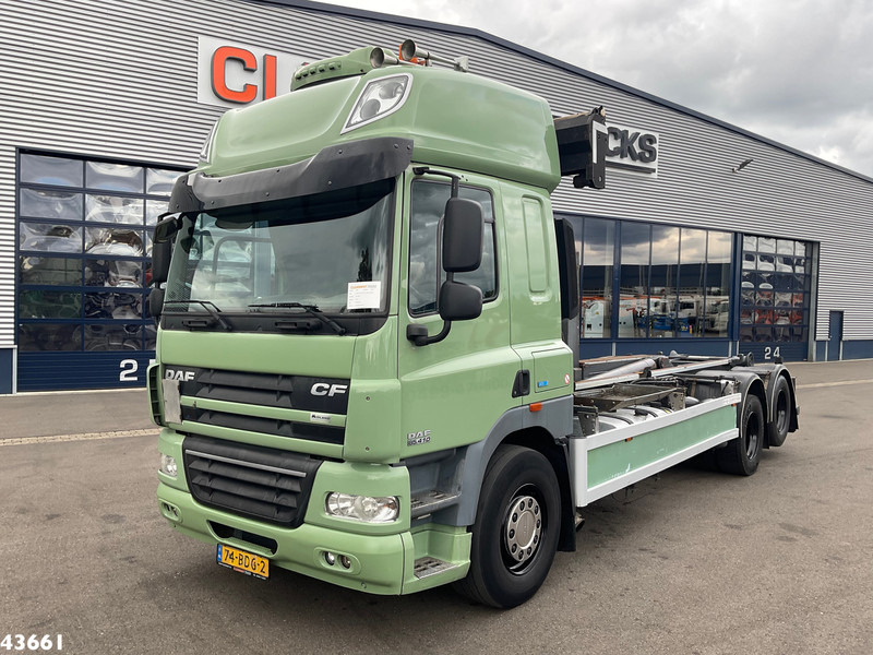 DAF FAS 85 CF 410 VDL 21 Ton haakarmsysteem - Kancalı yükleyici kamyon: fotoğraf 2 DAF FAS 85 CF 410 VDL 21 Ton haakarmsysteem - Kancalı yükleyici kamyon: fotoğraf 2