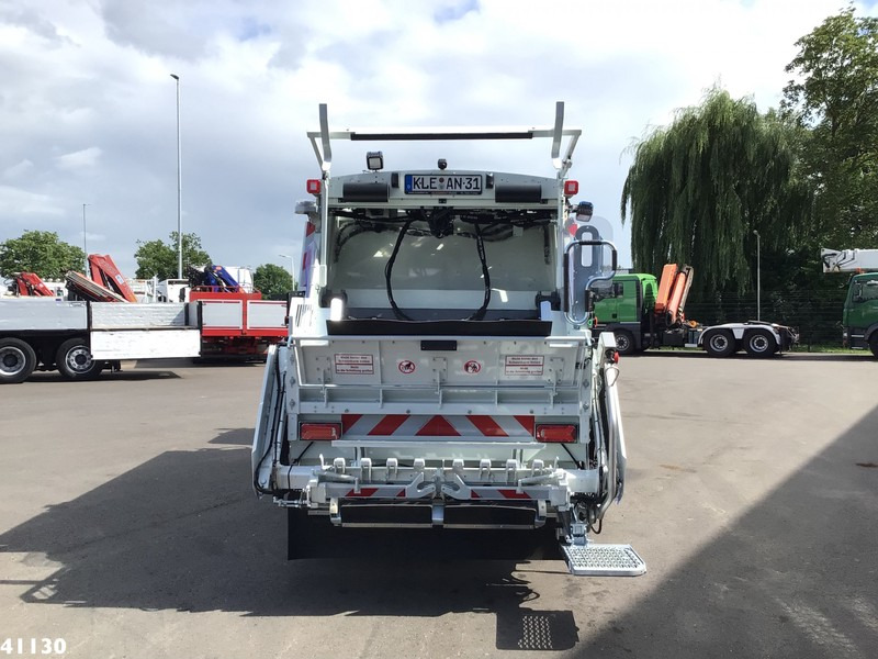 FUSO Canter 9C18 Zoeller 7m3 - Çöp kamyonu: fotoğraf 4 FUSO Canter 9C18 Zoeller 7m3 - Çöp kamyonu: fotoğraf 4