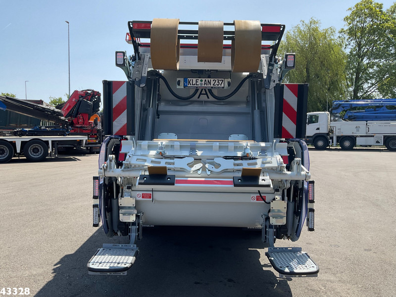 FUSO Canter Terberg 7m³ - Çöp kamyonu: fotoğraf 4 FUSO Canter Terberg 7m³ - Çöp kamyonu: fotoğraf 4