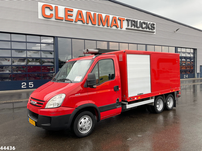 Iveco Daily 40C18 + Veldhuizen oplegger ROM Hogedrukinstallatie - Vidanjör: fotoğraf 2 Iveco Daily 40C18 + Veldhuizen oplegger ROM Hogedrukinstallatie - Vidanjör: fotoğraf 2