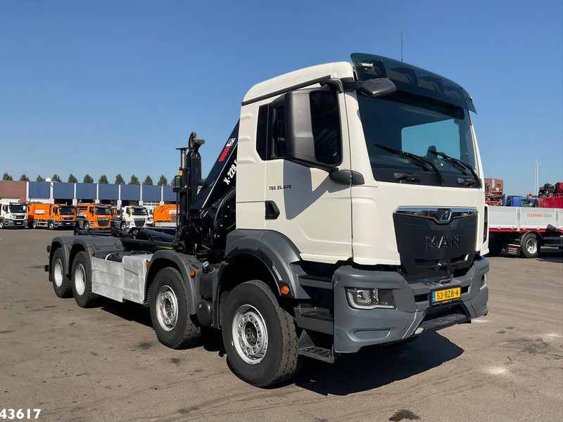 MAN TGS 32.470 8x4 Euro 6 Hiab 22 Tonmeter laadkraan Just 68.765 Km! - Vinçli kamyon: fotoğraf 5 MAN TGS 32.470 8x4 Euro 6 Hiab 22 Tonmeter laadkraan Just 68.765 Km! - Vinçli kamyon: fotoğraf 5